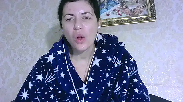 StunnigArt online show from 11/25/25, 02:23