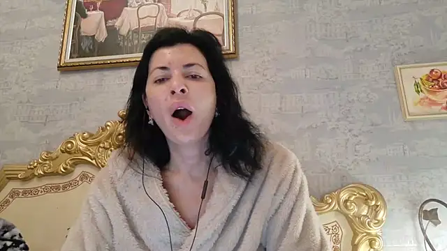 Snapshot of StunnigArt chatting on 03/31/26, 01:29 StunnigArt online show from 03/31/26, 01:29