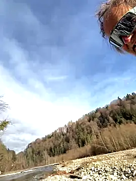 artXhibitor online show from 11/28/25, 01:11