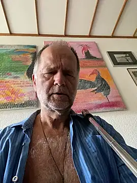 artXhibitor online show from 05/16/26, 06:34