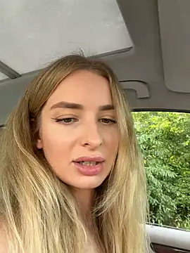 EvieEvans online show from 06/28/26, 03:40