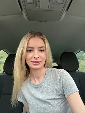 EvieEvans online show from 01/21/25, 03:54