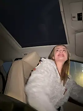 EvieEvans online show from 12/29/24, 03:56