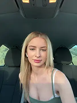 EvieEvans online show from 01/26/25, 04:30