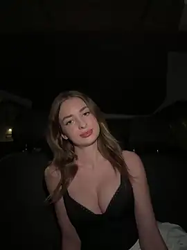 EvieEvans online show from 11/04/25, 05:17