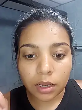 Snapshot of stefanie010 chatting on 05/15/26, 04:38 stefanie010 online show from 05/15/26, 04:38
