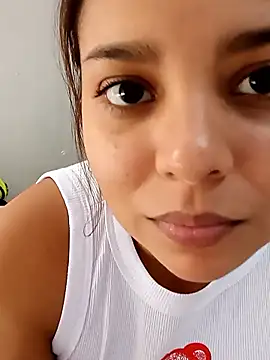 stefanie010 online show from 02/22/26, 05:14