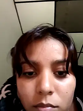 stefanie010 online show from 01/07/25, 09:57