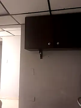 stefanie010 online show from 11/13/25, 07:07