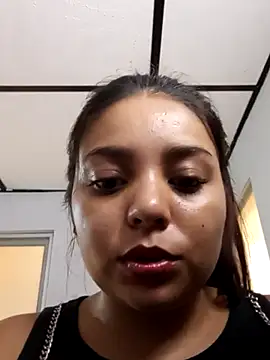 stefanie010 online show from 03/03/26, 05:09