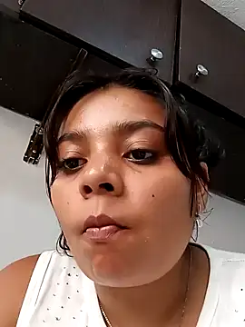 stefanie010 online show from 01/26/25, 01:58