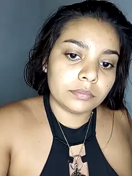 stefanie010 online show from 02/06/26, 07:32