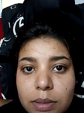 stefanie010 online show from 02/26/26, 05:57