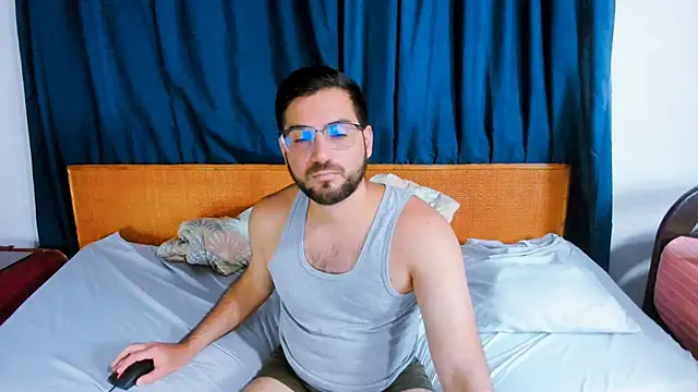  Araboys  online show from 12/05/25, 09:19