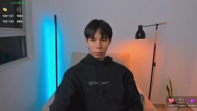 kim lian21 online show from 03/19/26, 06:35