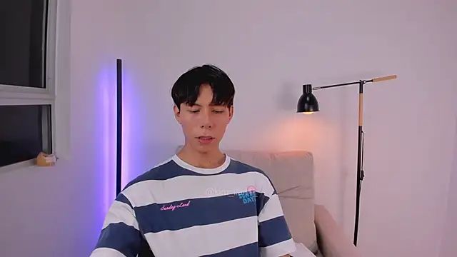 kim lian21 online show from 02/24/26, 10:38