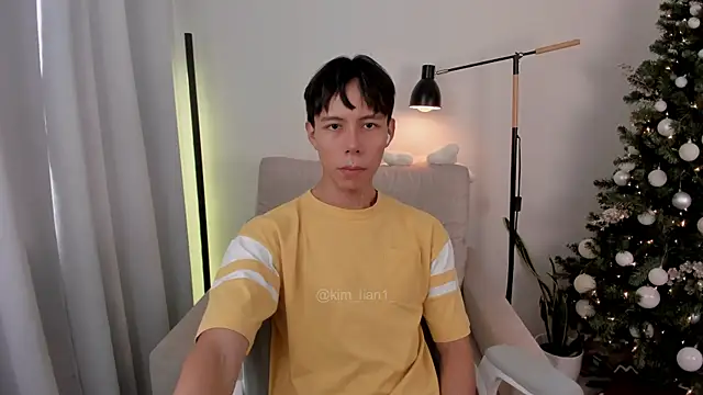 kim lian21 online show from 12/17/25, 05:29