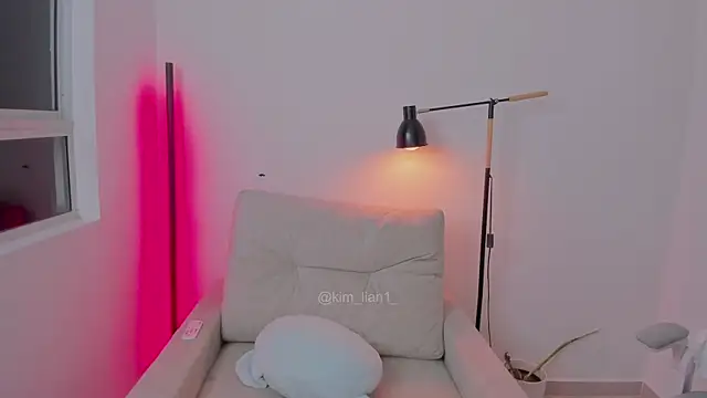 kim lian21 online show from 04/09/26, 09:37