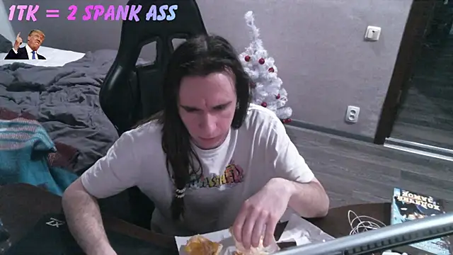 izilizi 23 online show from 02/26/26, 07:03