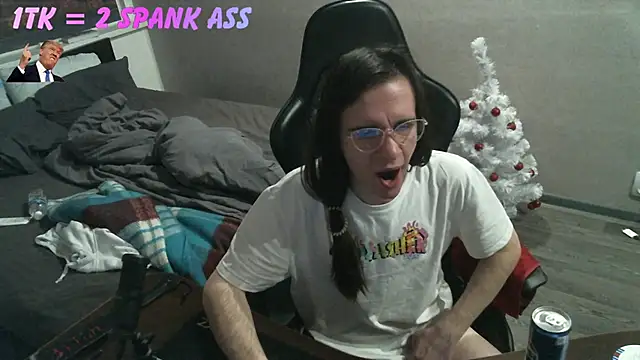 izilizi 23 online show from 02/05/26, 03:19