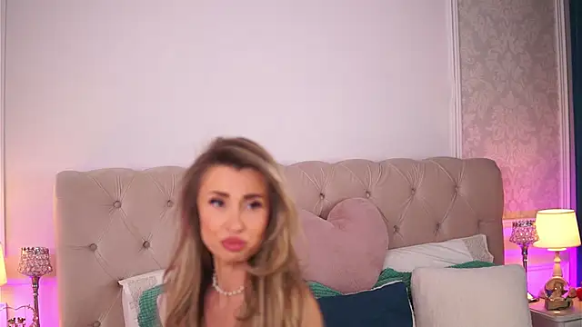 EnjoyableEmma online show from 01/30/25, 10:40