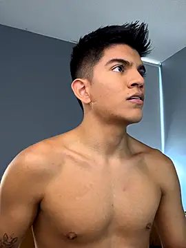 santiago 01 online show from 10/25/25, 07:25