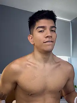 santiago 01 online show from 10/22/25, 07:24