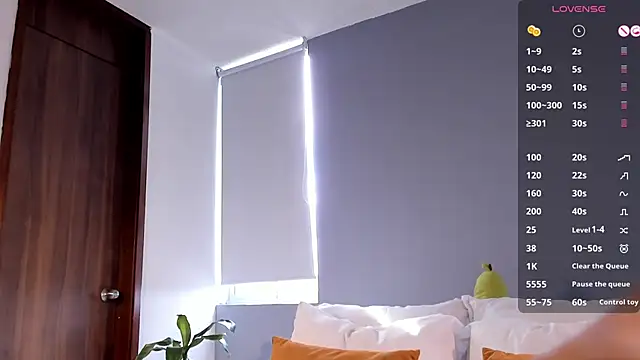 santiago 01 online show from 04/09/26, 08:26