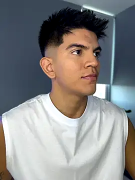 santiago 01 online show from 09/20/25, 07:30