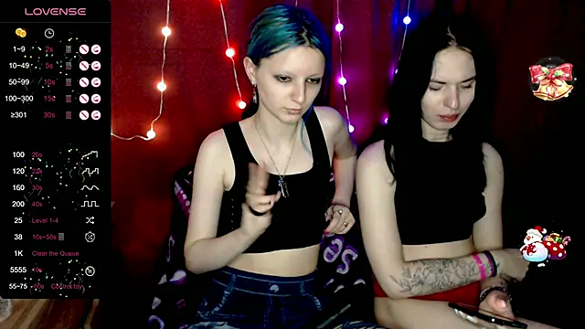 Snapshot of sky9669 chatting on 12/21/24, 06:33 sky9669 online show from 12/21/24, 06:33