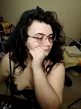 Snapshot of DenisHailey chatting on 12/01/24, 10:15 DenisHailey online show from 12/01/24, 10:15