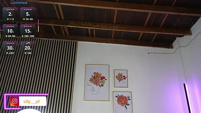 LillyDolls23 online show from 10/21/25, 12:48