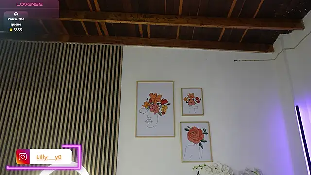 LillyDolls23 online show from 11/16/25, 12:43