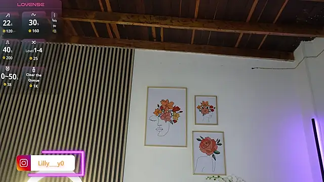 LillyDolls23 online show from 11/04/25, 12:31