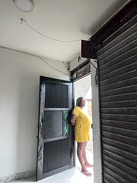 kasandra smith  online show from 12/17/25, 04:12