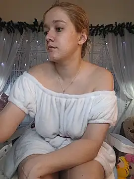 NaomiShimizu online show from 12/22/25, 08:42