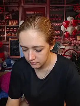 NaomiShimizu online show from 02/02/26, 08:41