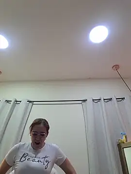 NaomiShimizu online show from 05/29/26, 08:37