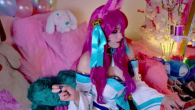 NaomiShimizu online show from 11/05/25, 08:34