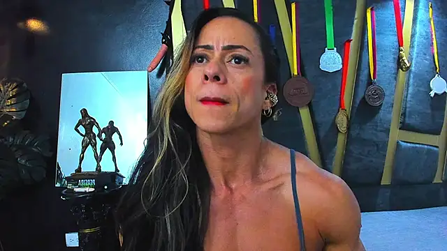 Khloe Rossich online show from 11/01/25, 06:02