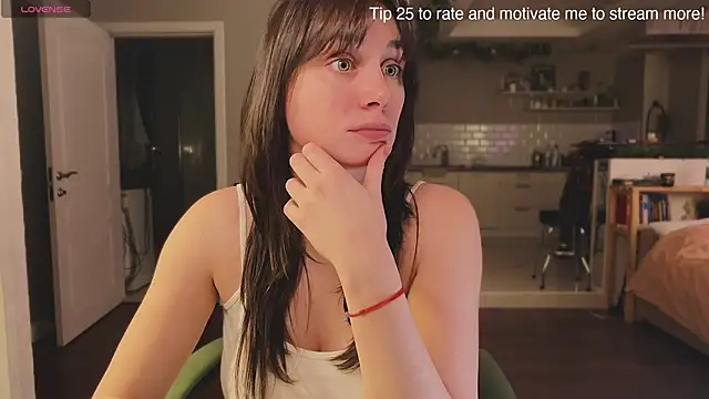 moon deity  online show from 02/11/26, 03:45