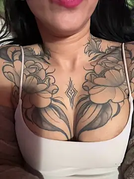 Nadiasexy online show from 03/17/26, 05:49