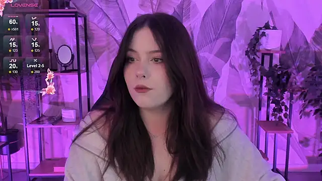 CoralineKeyns online show from 10/27/25, 05:41