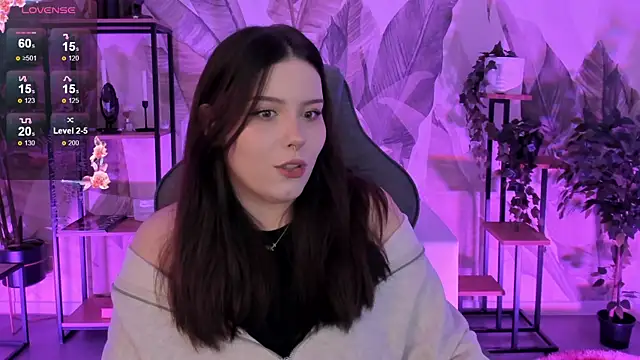 CoralineKeyns online show from 10/23/25, 05:28