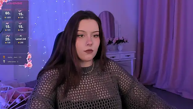 Snapshot of CoralineKeyns chatting on 02/11/25, 08:37 CoralineKeyns online show from 02/11/25, 08:37
