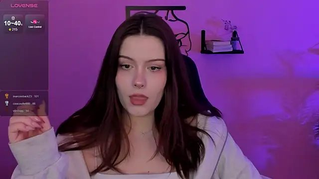 Snapshot of CoralineKeyns chatting on 02/24/25, 08:38 CoralineKeyns online show from 02/24/25, 08:38