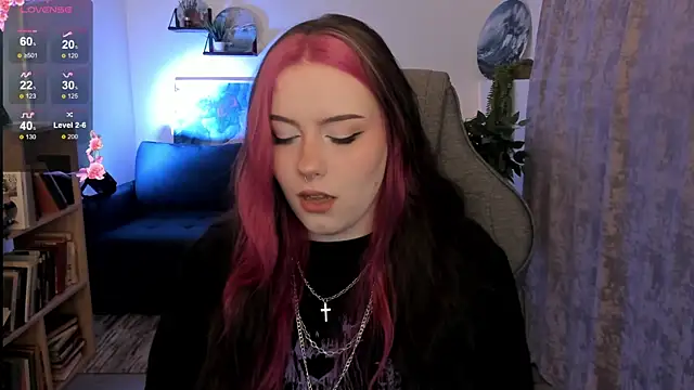 CoralineKeyns online show from 05/13/26, 05:25