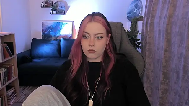 CoralineKeyns online show from 05/21/26, 07:17
