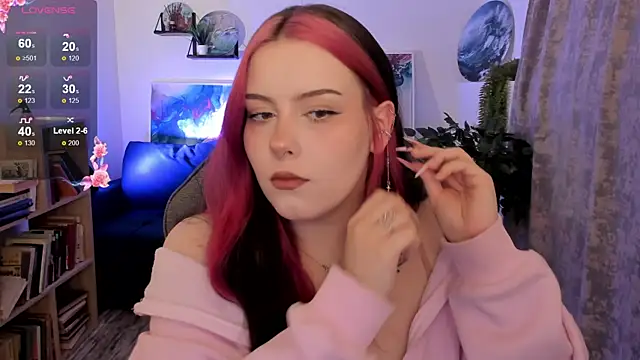 CoralineKeyns online show from 04/10/26, 05:14