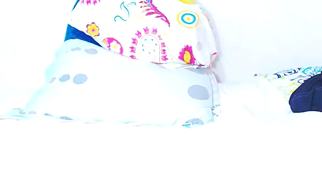 KarlaNughty online show from 10/19/25, 02:47